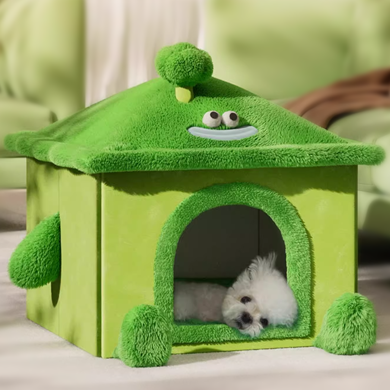 Enclosed Indoor Dog House with Broccoli Toy, Igloo Cave for Cats